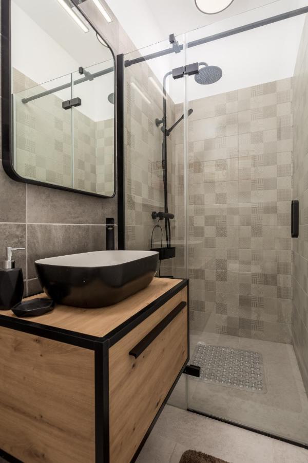 Zid Apartman Opatija Buitenkant foto